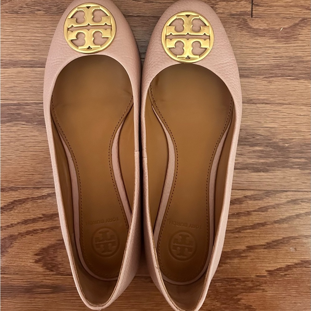 Tory Burch flats shoes